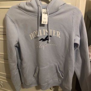 NWT Large Hollister Women's Light Blue Pullover Hoodie
